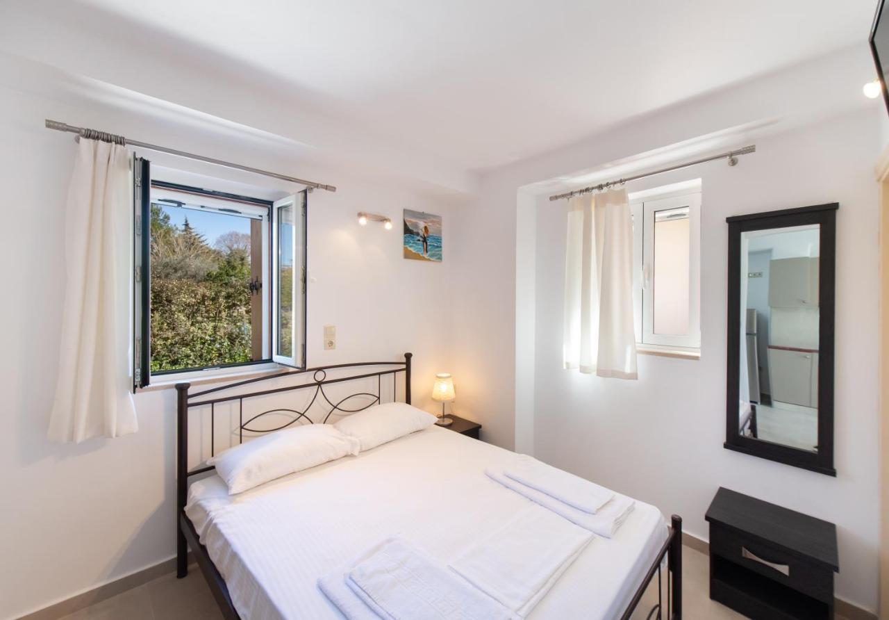 Lefkáda Boursinos Cozy Apartments מראה חיצוני תמונה