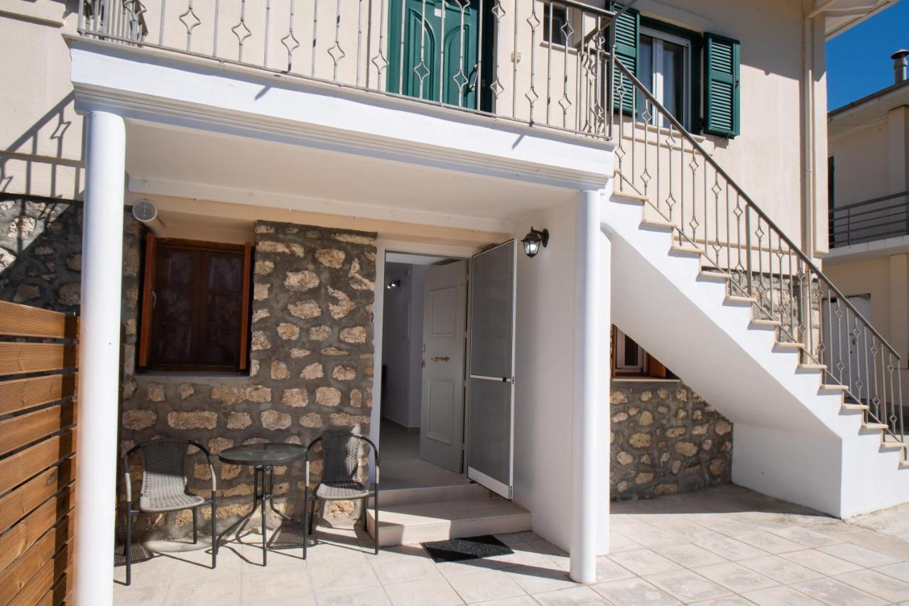 Lefkáda Boursinos Cozy Apartments מראה חיצוני תמונה