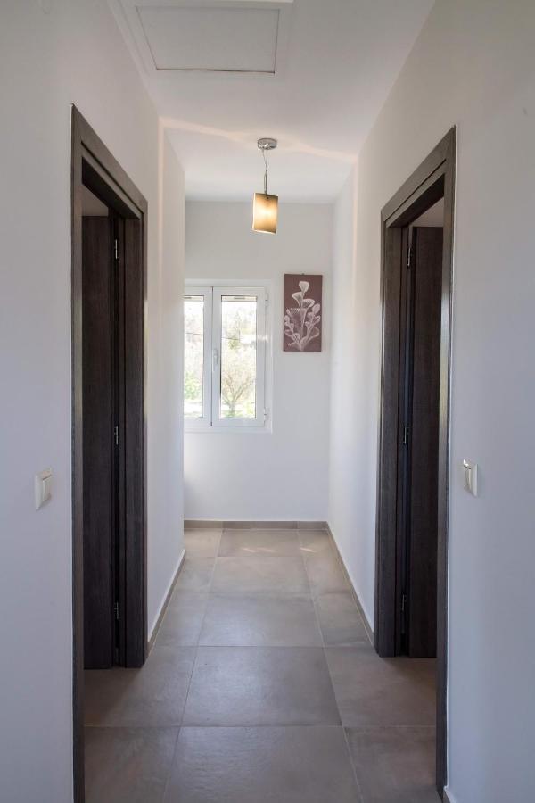 Lefkáda Boursinos Cozy Apartments מראה חיצוני תמונה